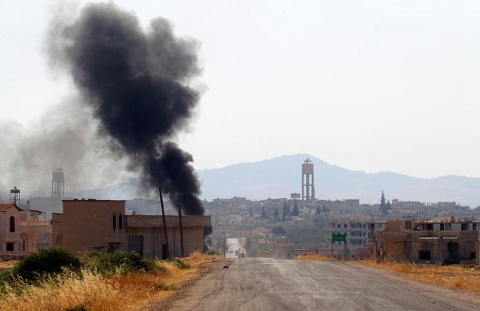 Heavy air strikes target rebel-held areas in western Syria